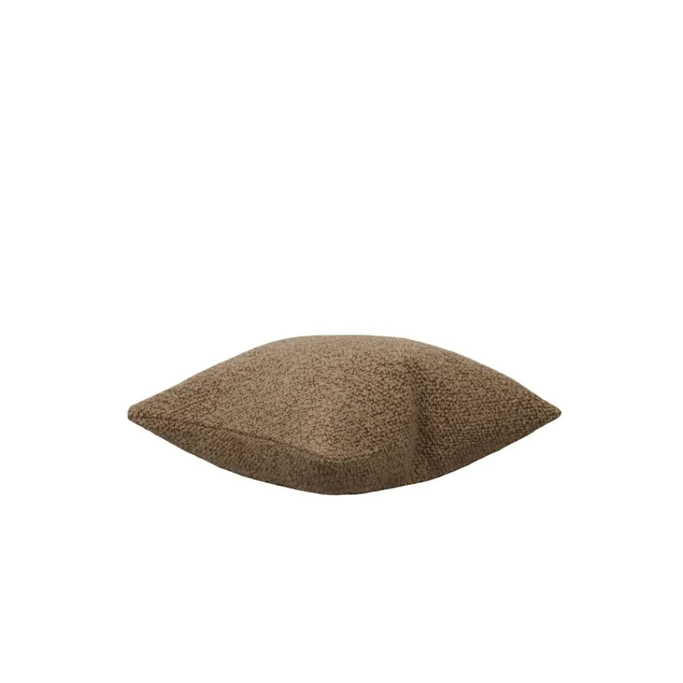 Hem Throws And Cushions>Chunky Bouclé