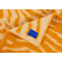 Hem Throws And Cushions>Monster
