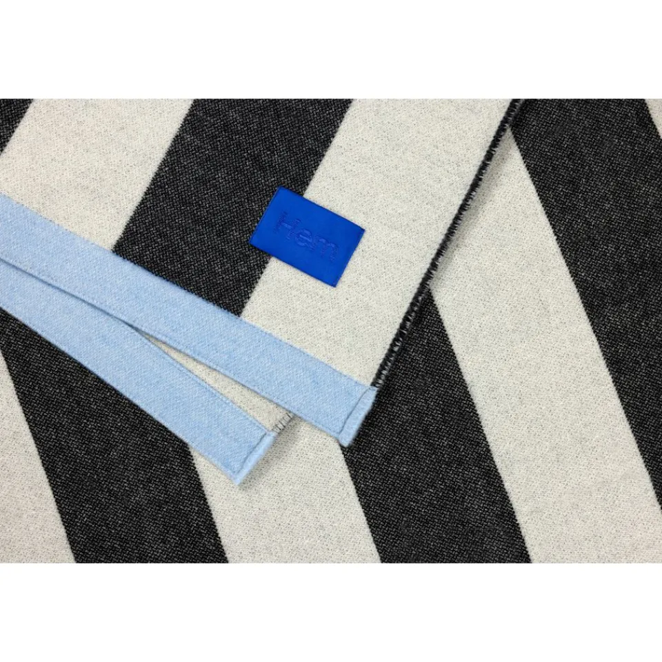 Hem Throws And Cushions>Stripe
